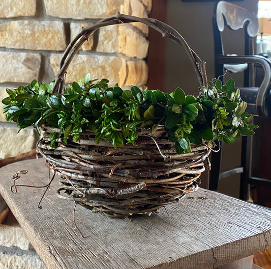 Basket with Boxwood Trim